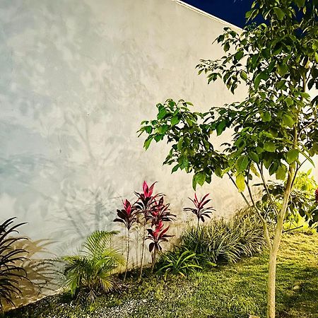 Casa Com Spa De Hidro Com Aquecedor A 700 Mts Do Centro Chapada dos Guimaraes Ngoại thất bức ảnh